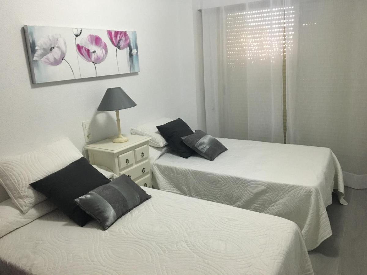 1A Linea Con Piscina Nuevo Apartman Cullera Kültér fotó